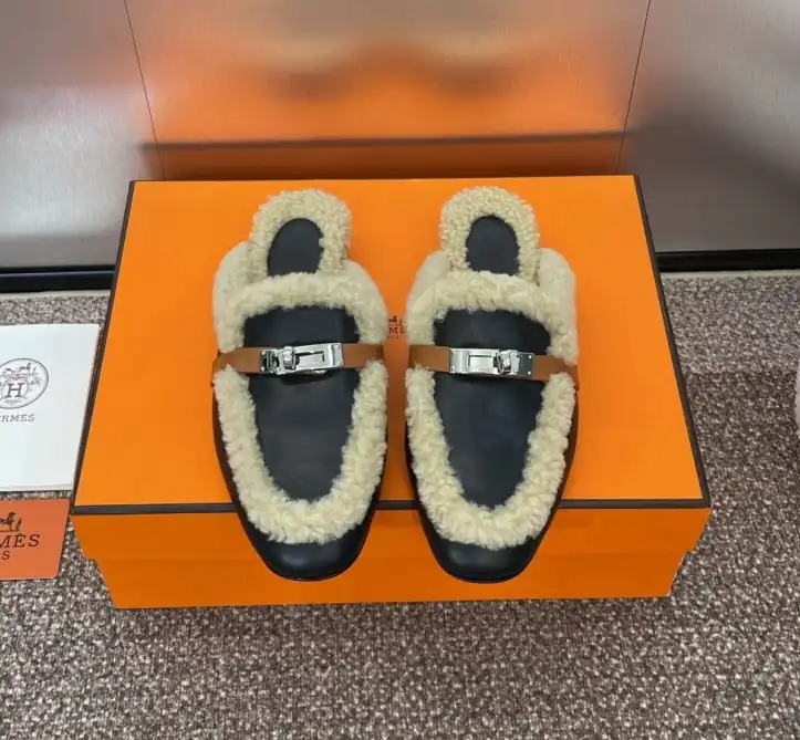 hype Hermes Slippers