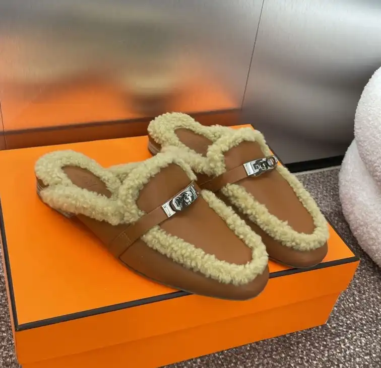 hype Hermes Slippers