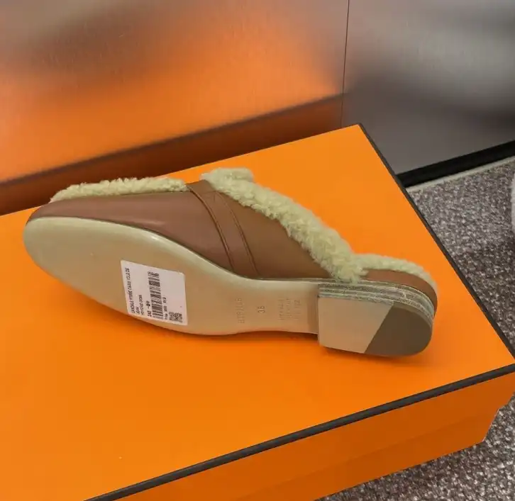 hype Hermes Slippers