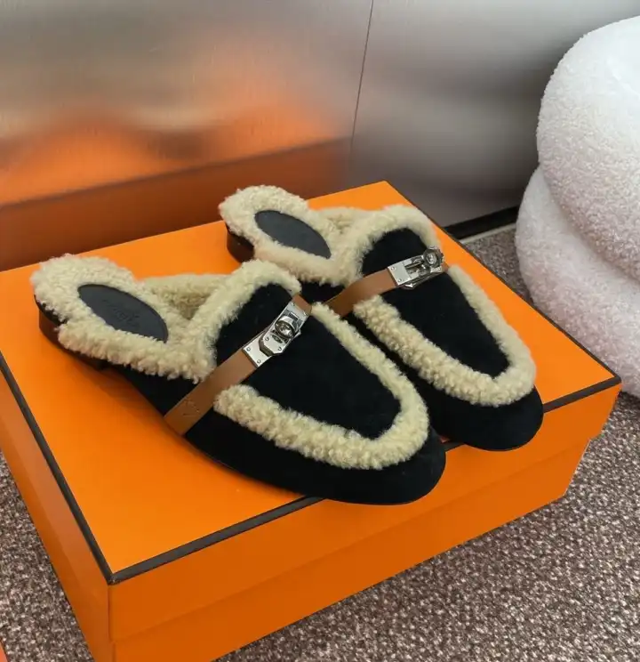 hype Hermes Slippers