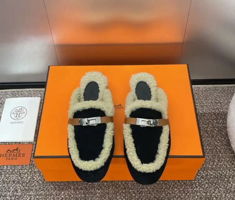 hype Hermes Slippers