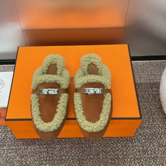 hype Hermes Slippers