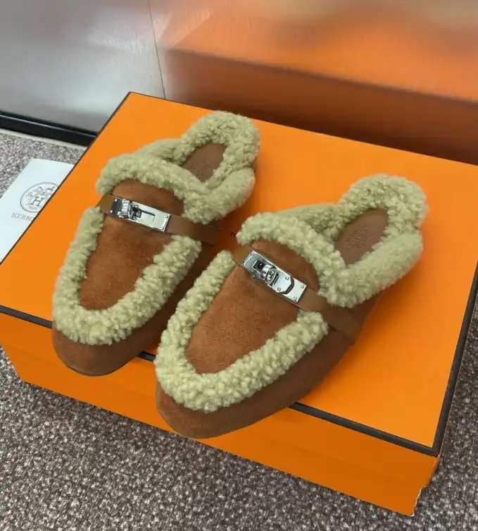 hype Hermes Slippers