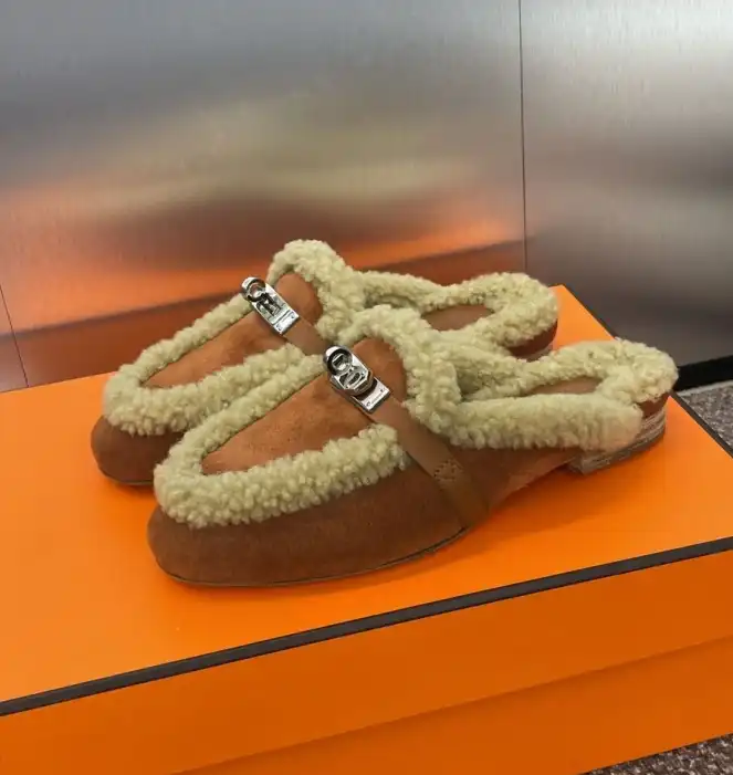 hype Hermes Slippers