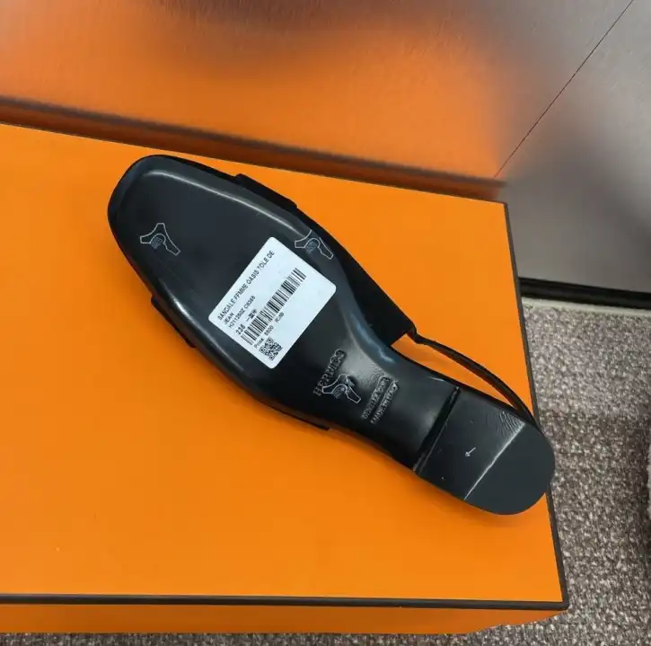 hype Hermes Slippers