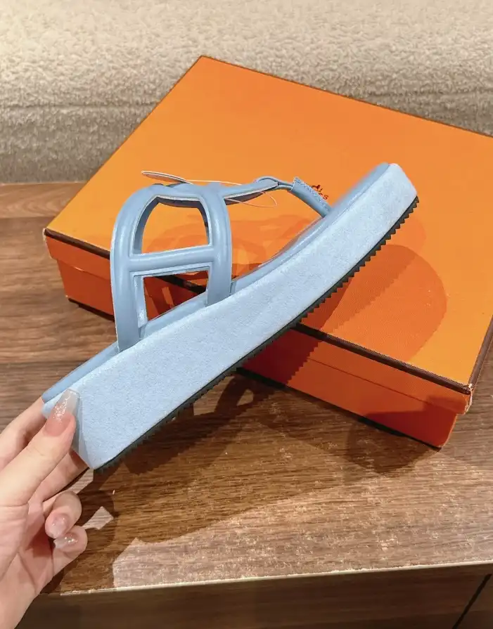 hype Hermes Slippers