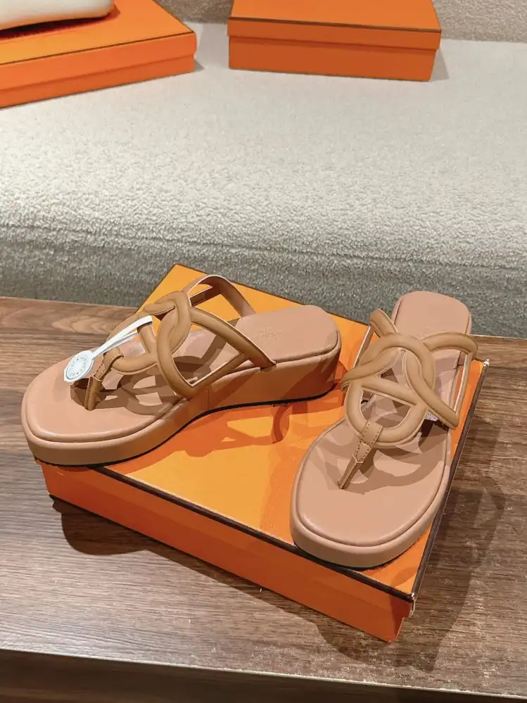 hype Hermes Slippers