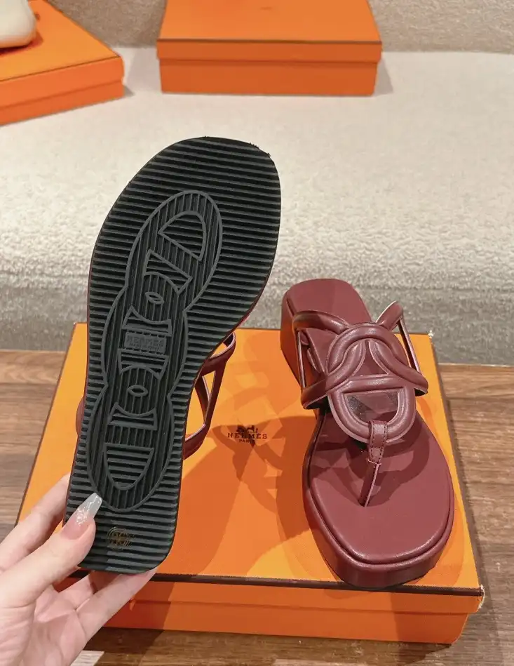 hype Hermes Slippers