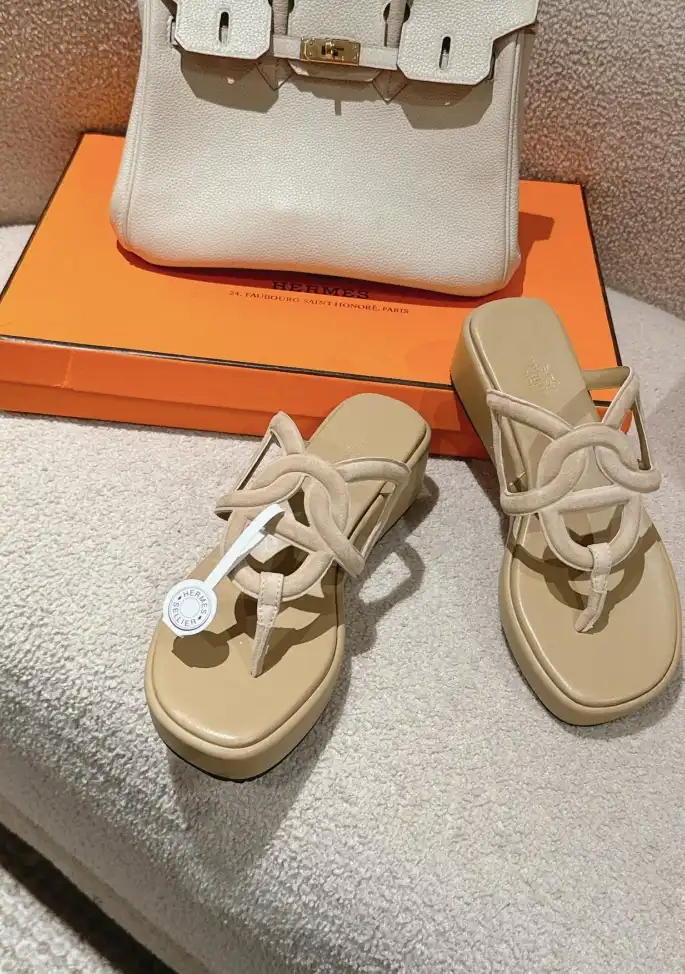 hype Hermes Slippers