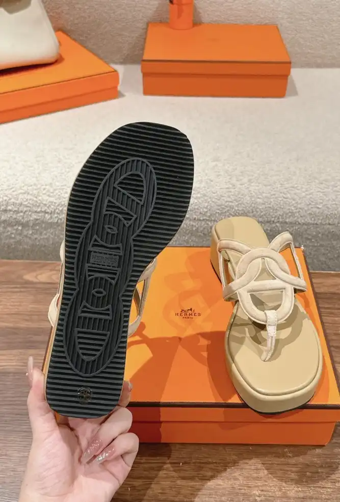 hype Hermes Slippers