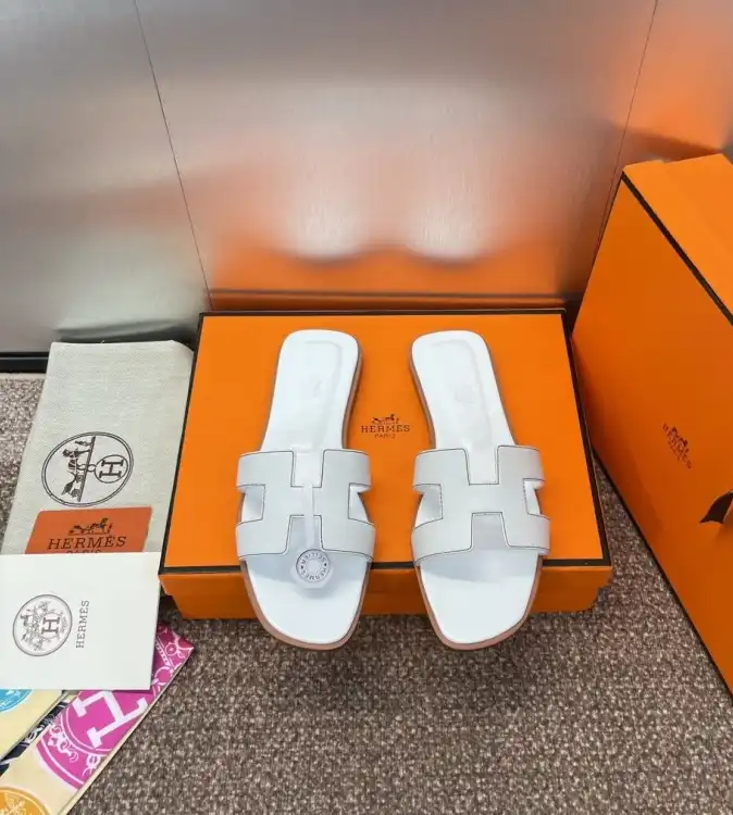 hype Hermes Slippers