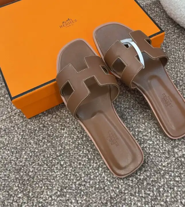 hype Hermes Slippers