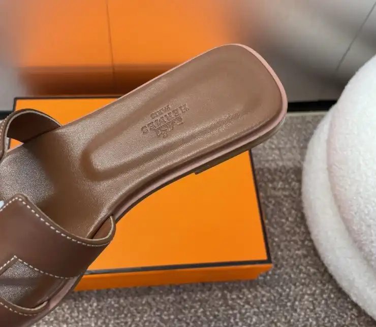 hype Hermes Slippers