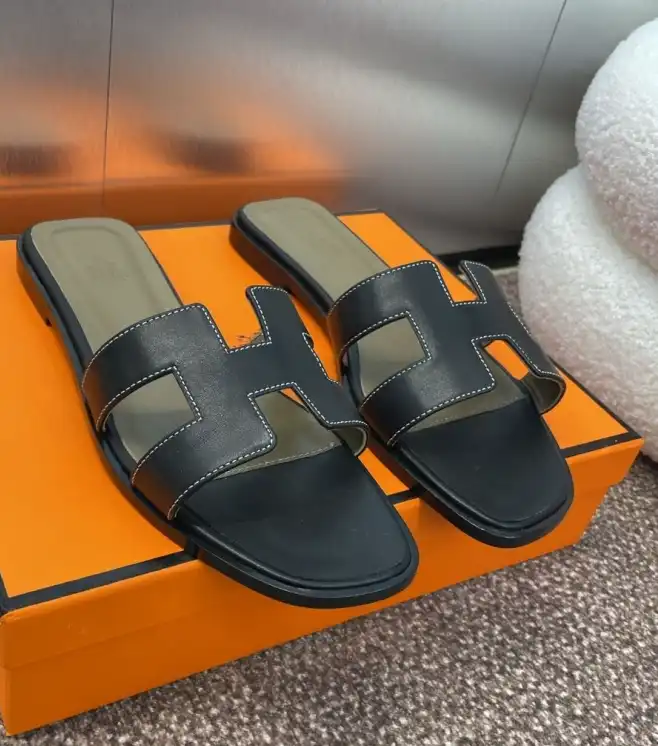 hype Hermes Slippers