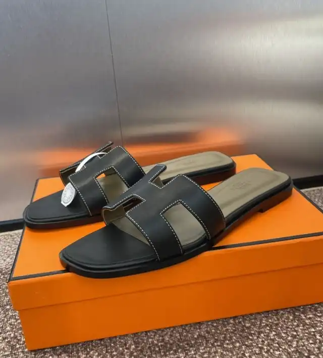 hype Hermes Slippers