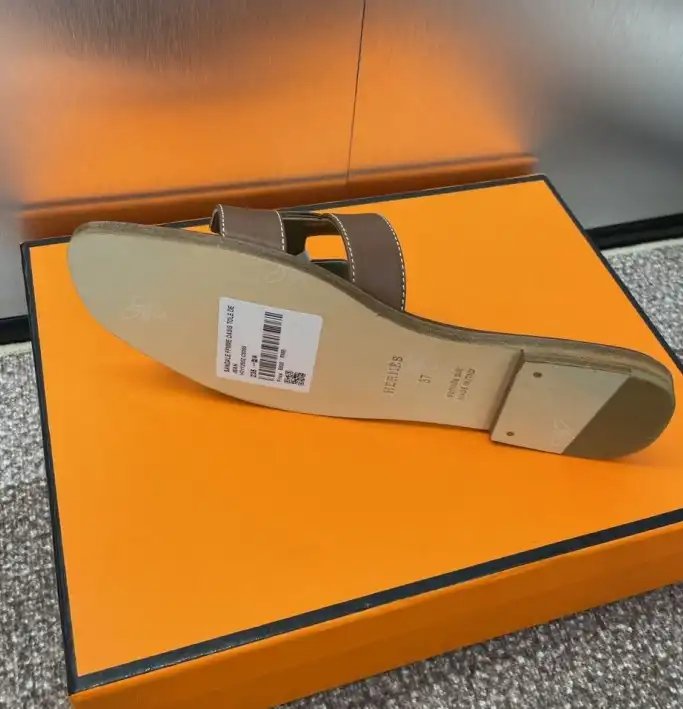 hype Hermes Slippers