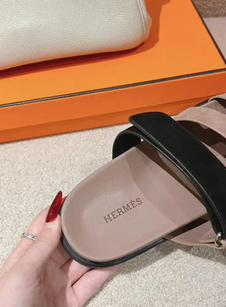 hype Hermes Slippers