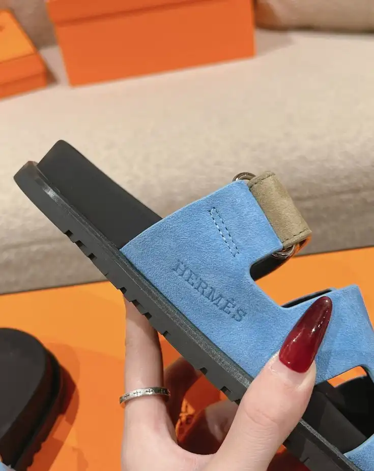 hype Hermes Slippers