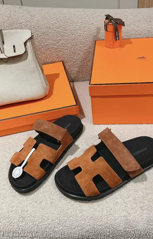 hype Hermes Slippers