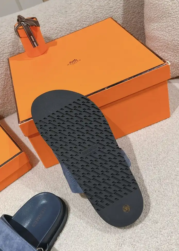 hype Hermes Slippers