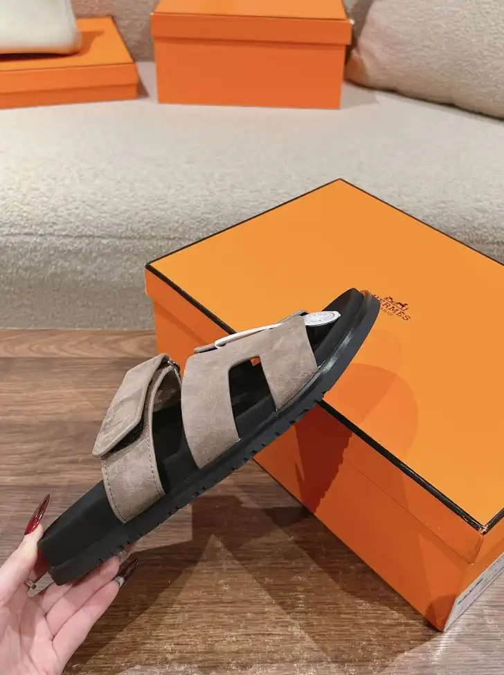 hype Hermes Slippers