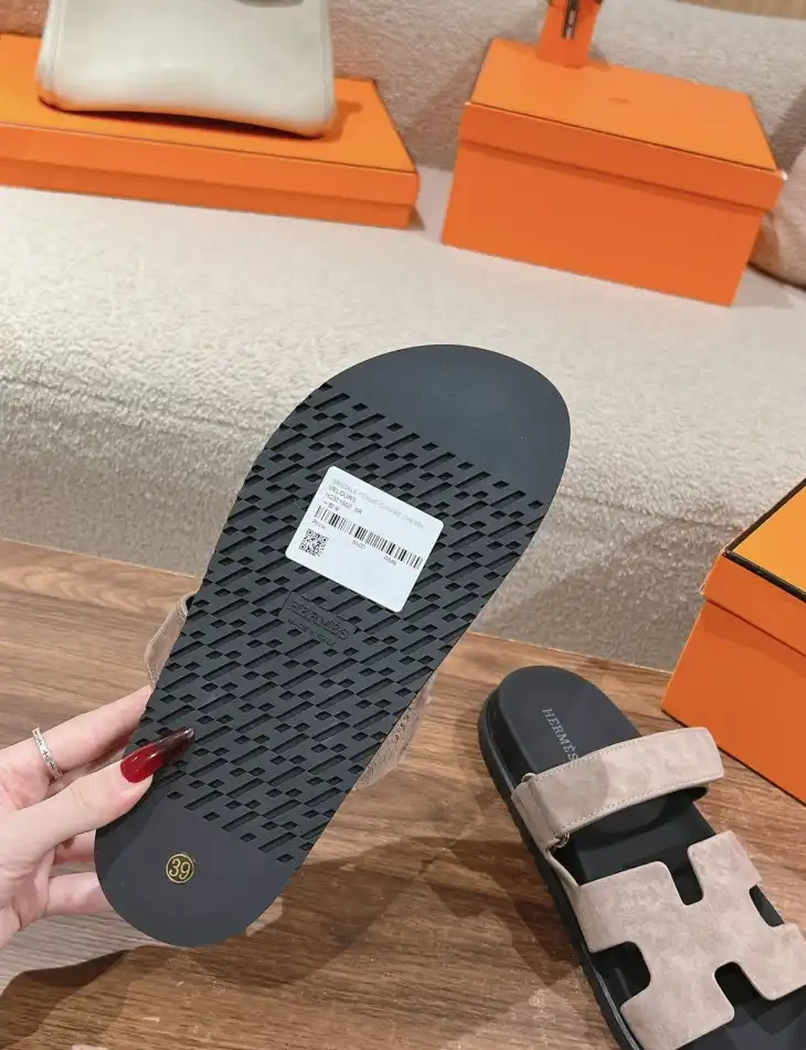 hype Hermes Slippers