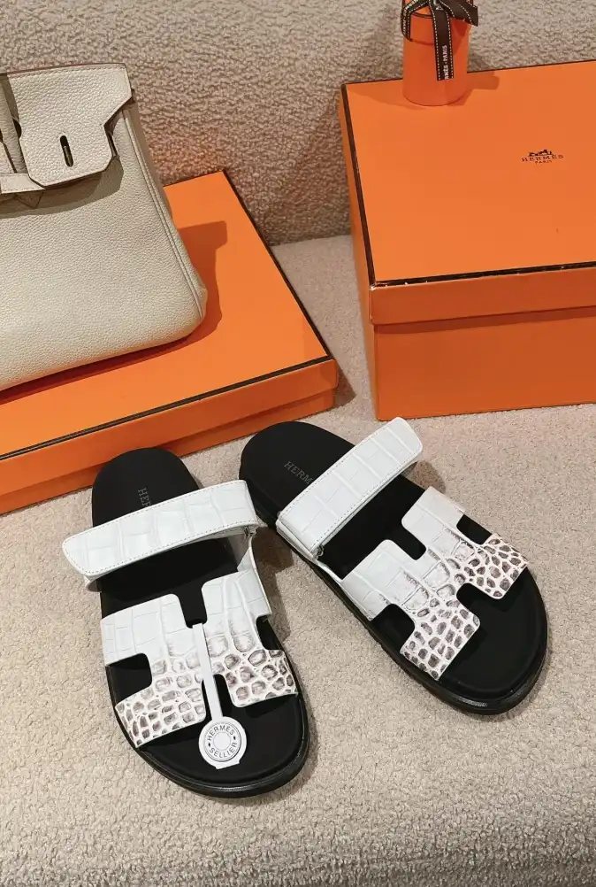 hype Hermes Slippers