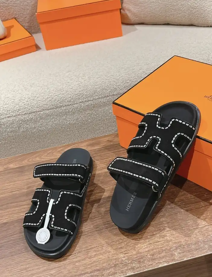 hype Hermes Slippers