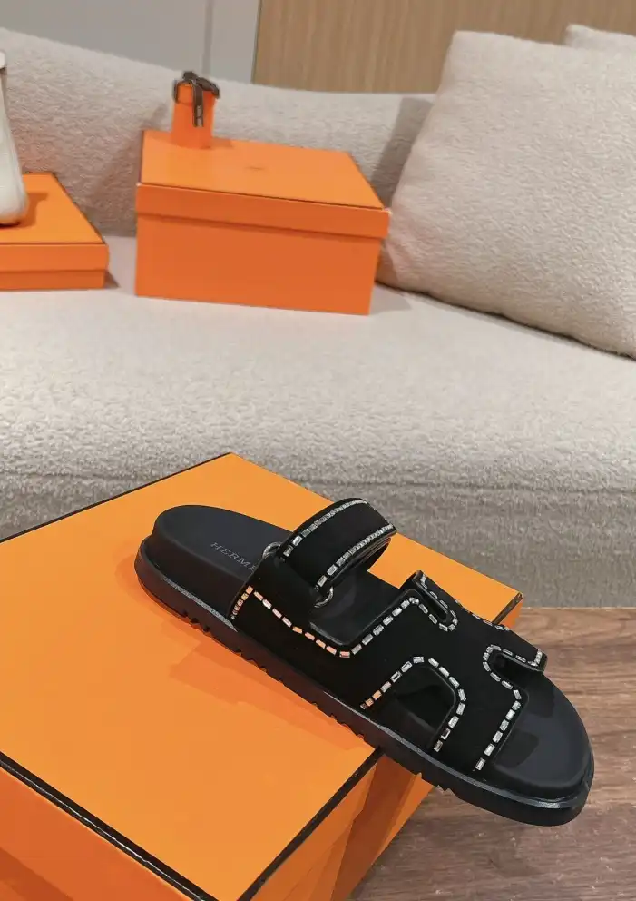 hype Hermes Slippers