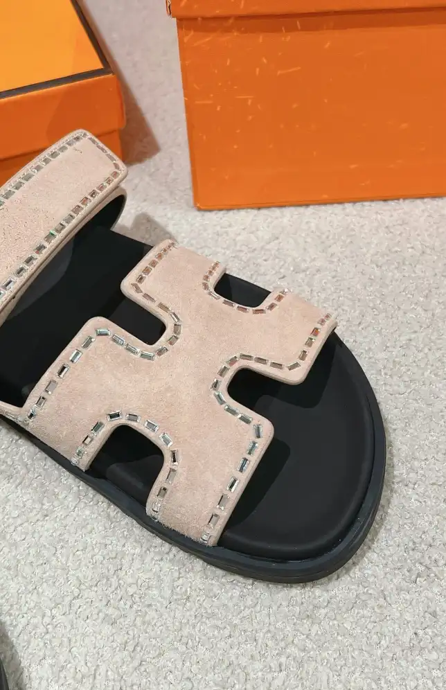 hype Hermes Slippers