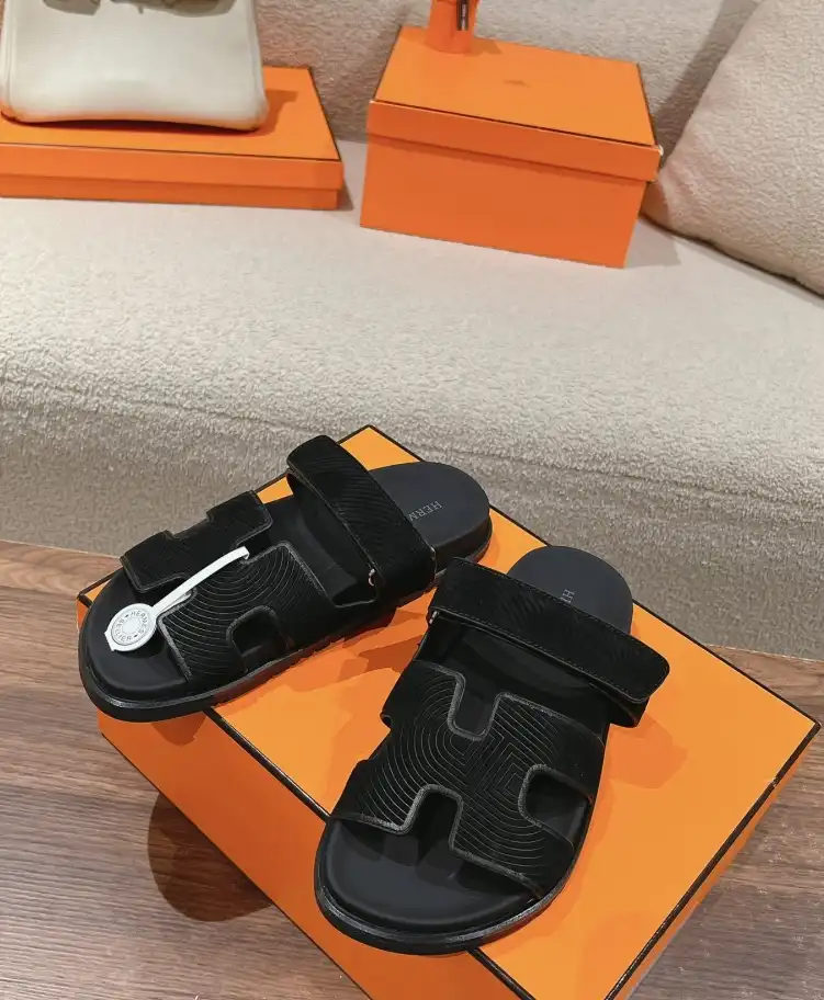 hype Hermes Slippers