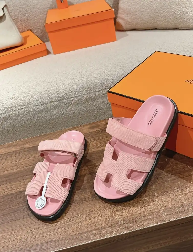 hype Hermes Slippers