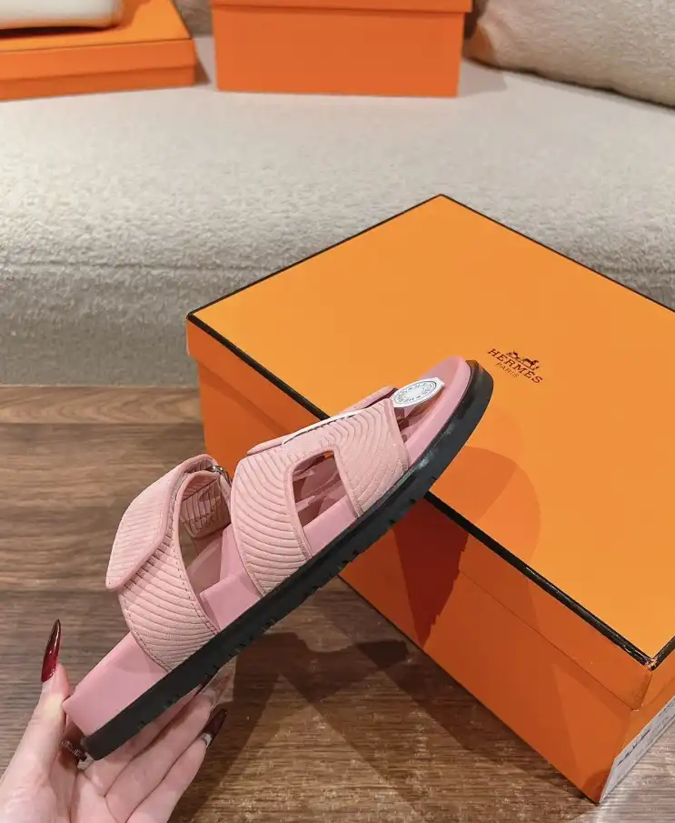 hype Hermes Slippers