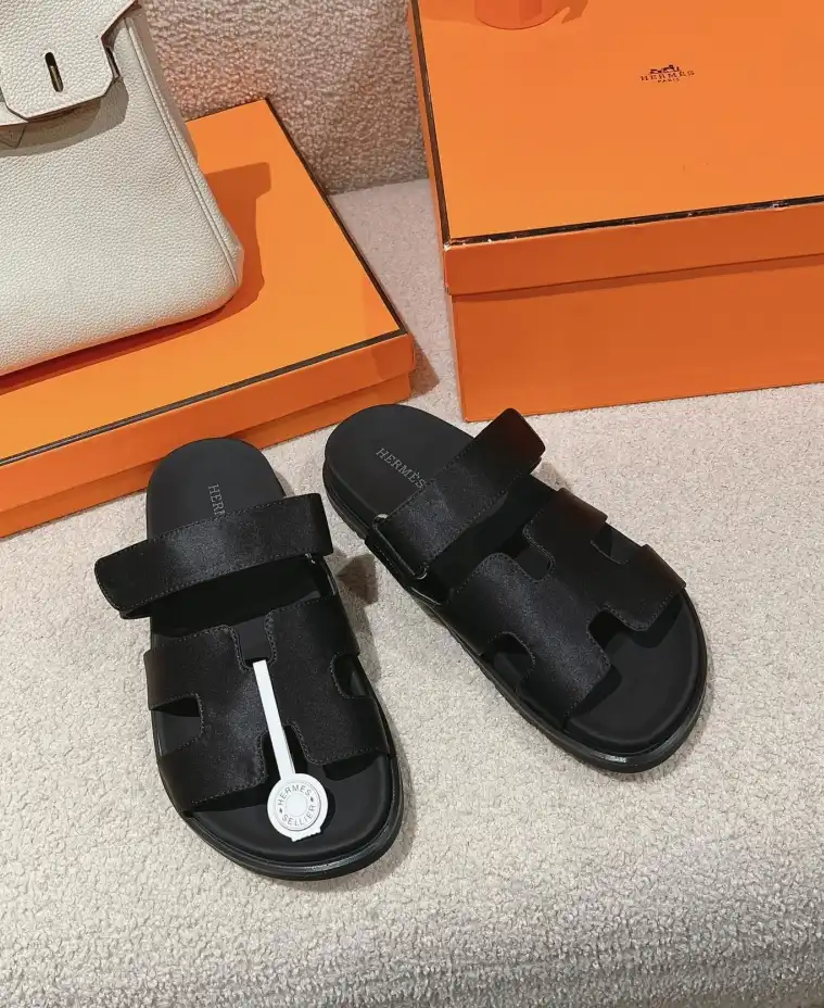 hype Hermes Slippers