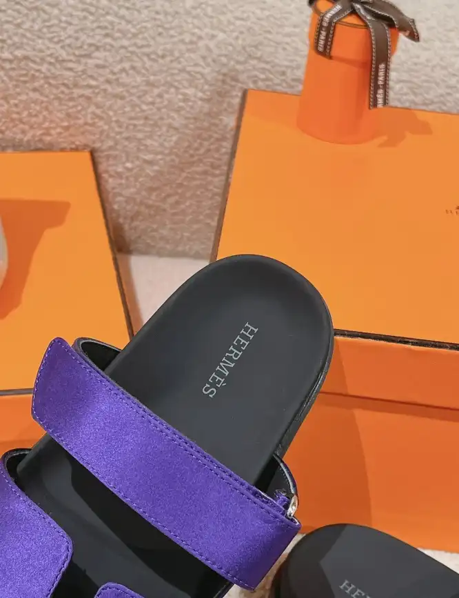 hype Hermes Slippers