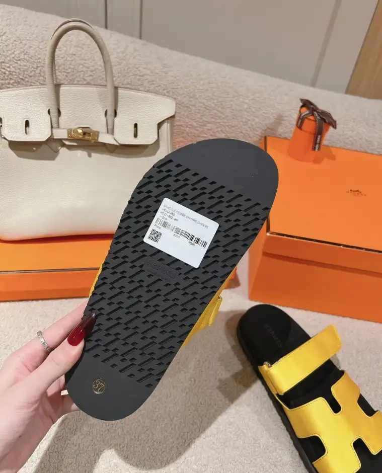 hype Hermes Slippers