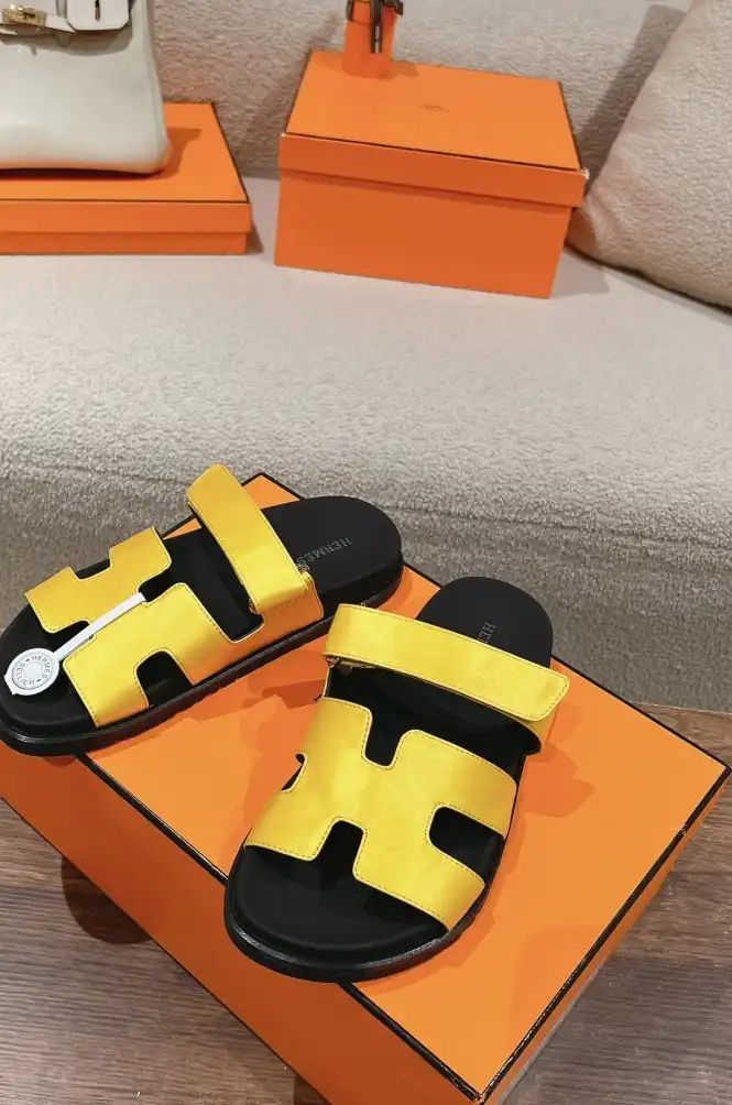 hype Hermes Slippers