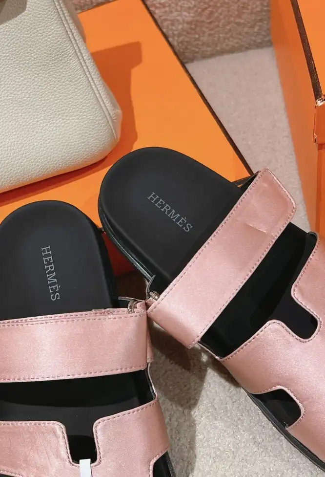 hype Hermes Slippers