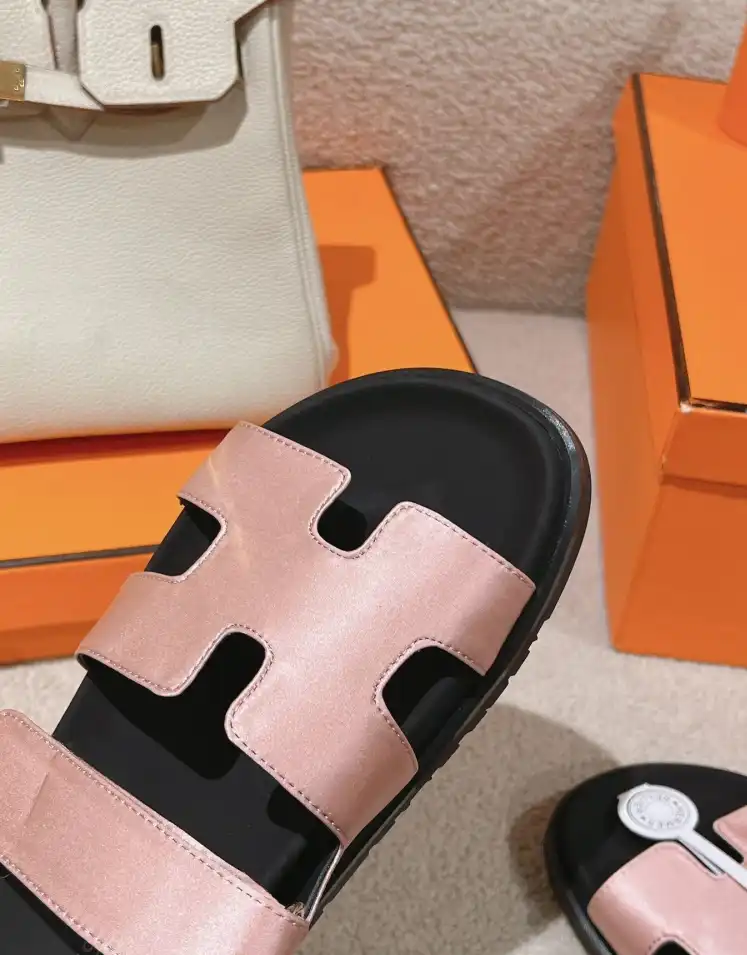 hype Hermes Slippers