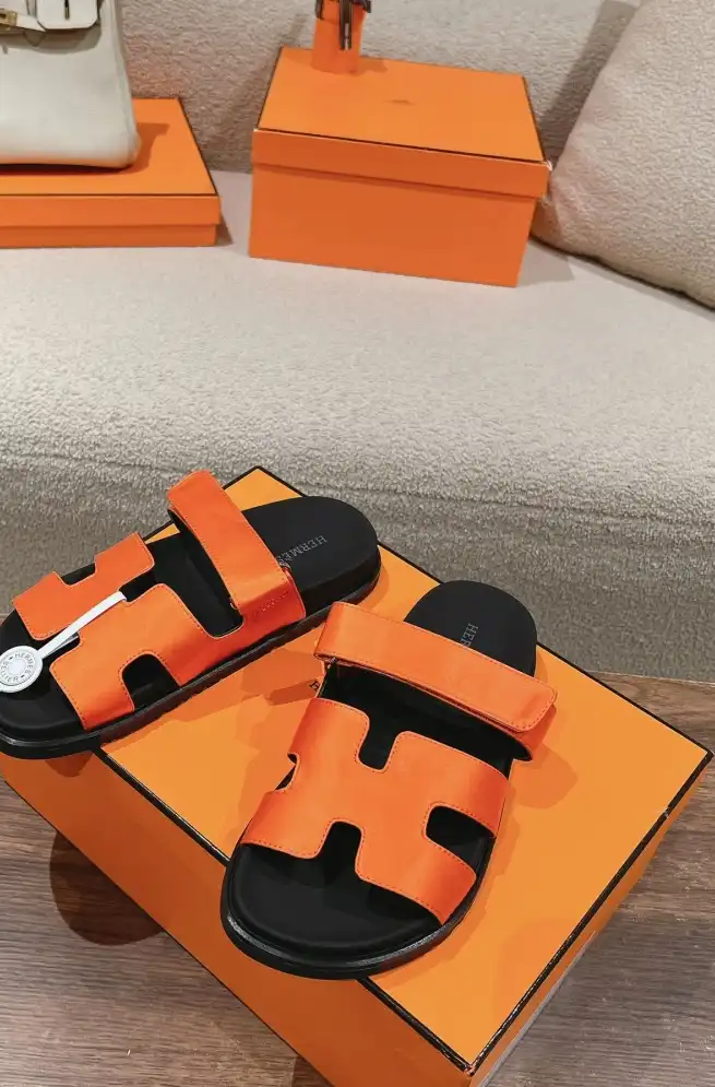 hype Hermes Slippers