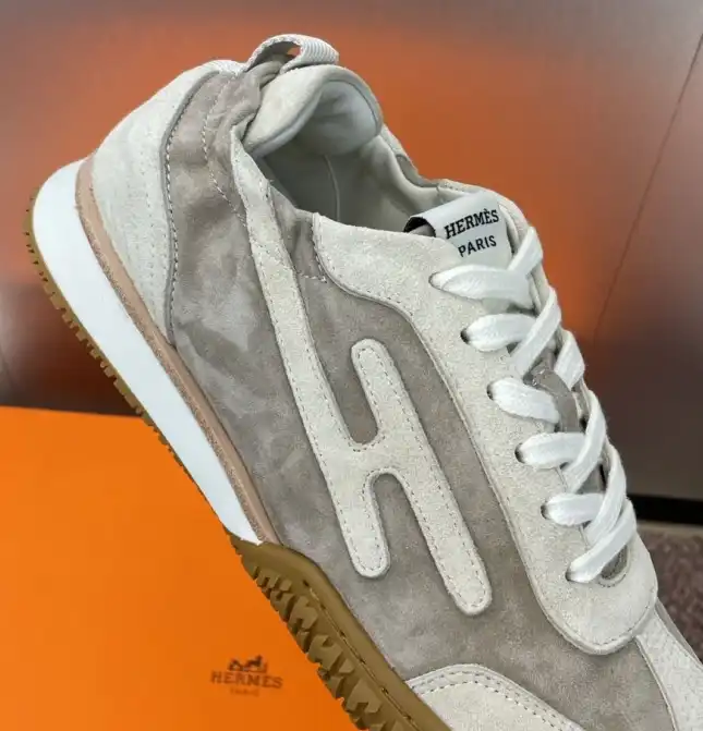 hype Hermes Casual Shoes