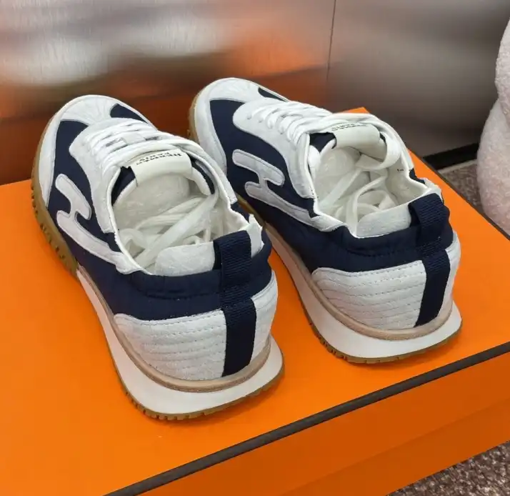 hype Hermes Casual Shoes