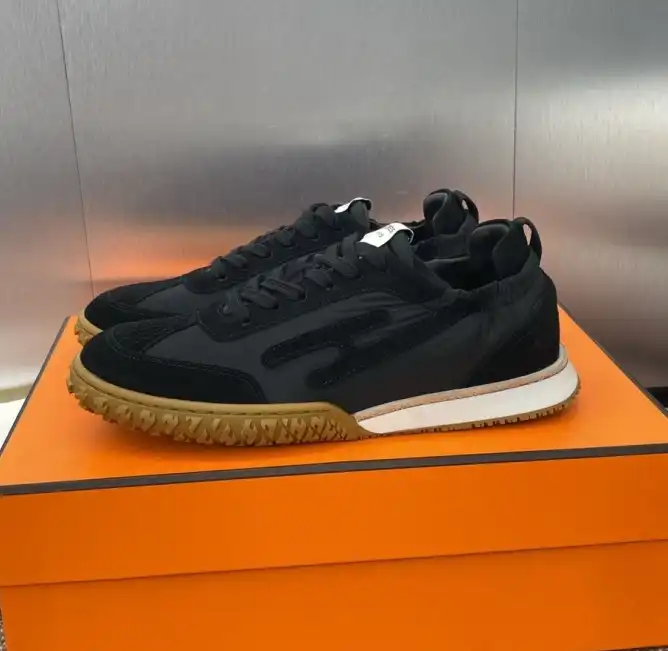 hype Hermes Casual Shoes