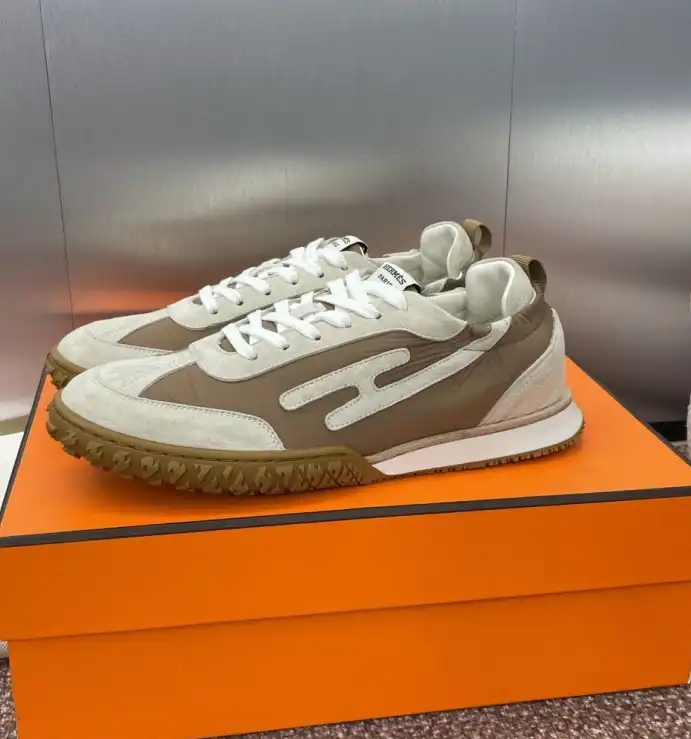 hype Hermes Casual Shoes