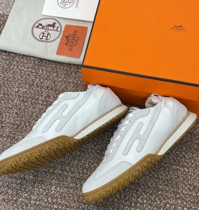 hype Hermes Casual Shoes