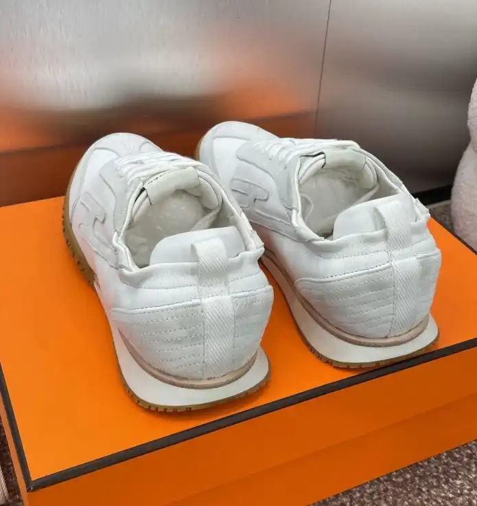 hype Hermes Casual Shoes