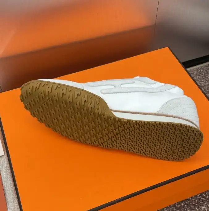 hype Hermes Casual Shoes