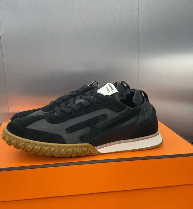 hype Hermes Casual Shoes