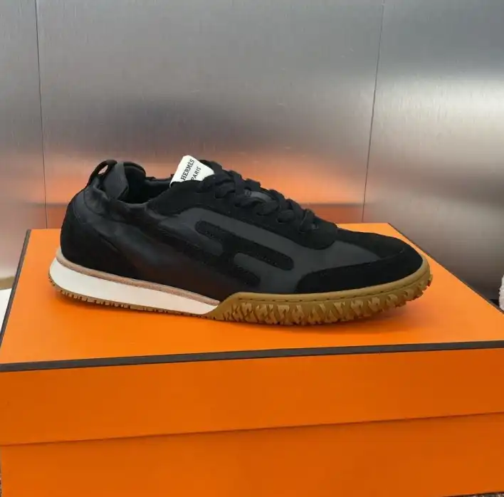 hype Hermes Casual Shoes