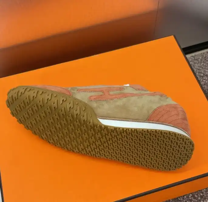 hype Hermes Casual Shoes